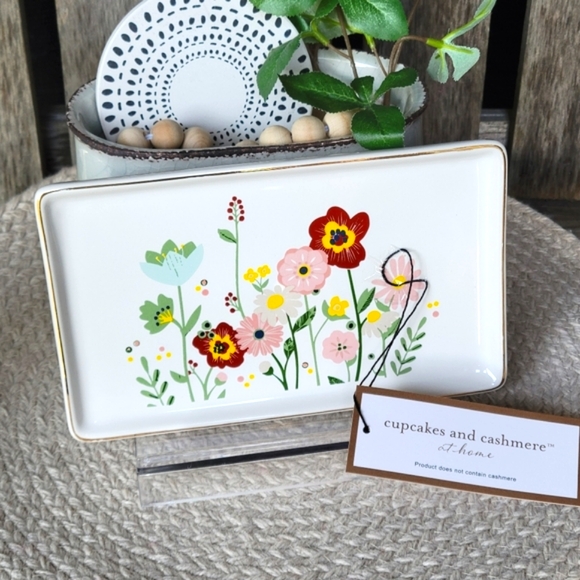 NWT cupcakes & cashmere rectangular floral trinket dish gold border cera… - Picture 5 of 6